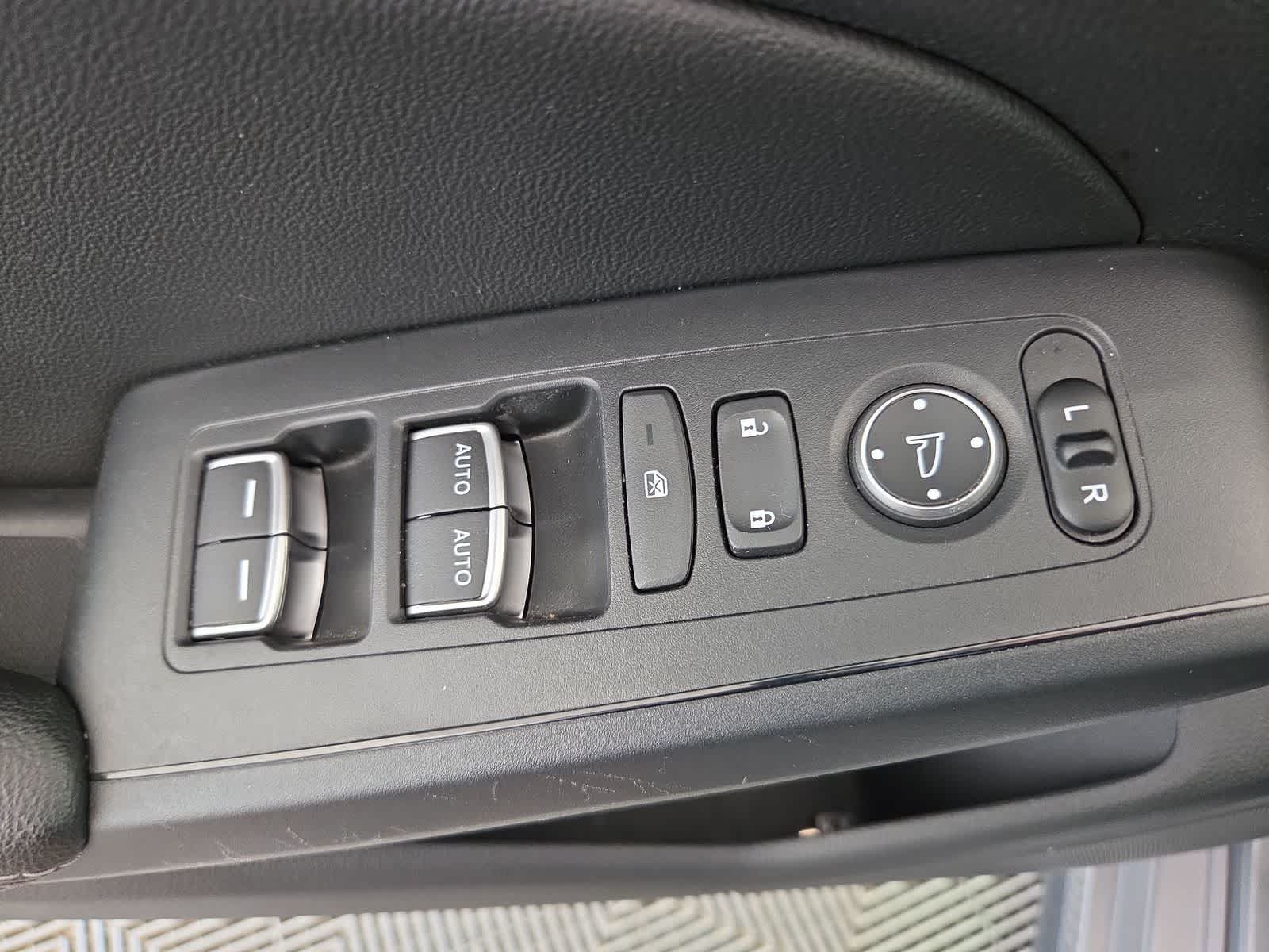 2023 Honda Civic Hatchback EX-L