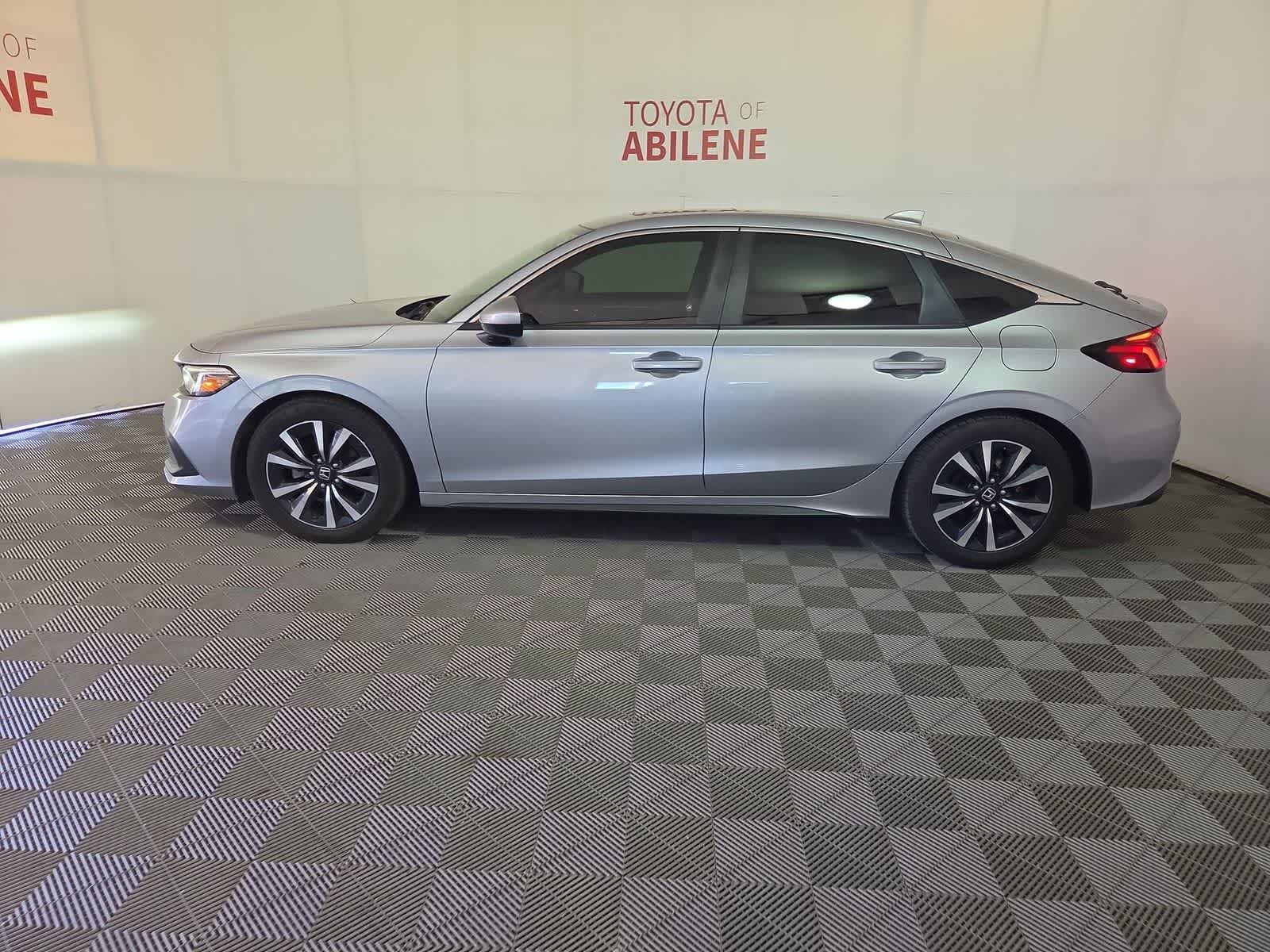 2023 Honda Civic Hatchback EX-L