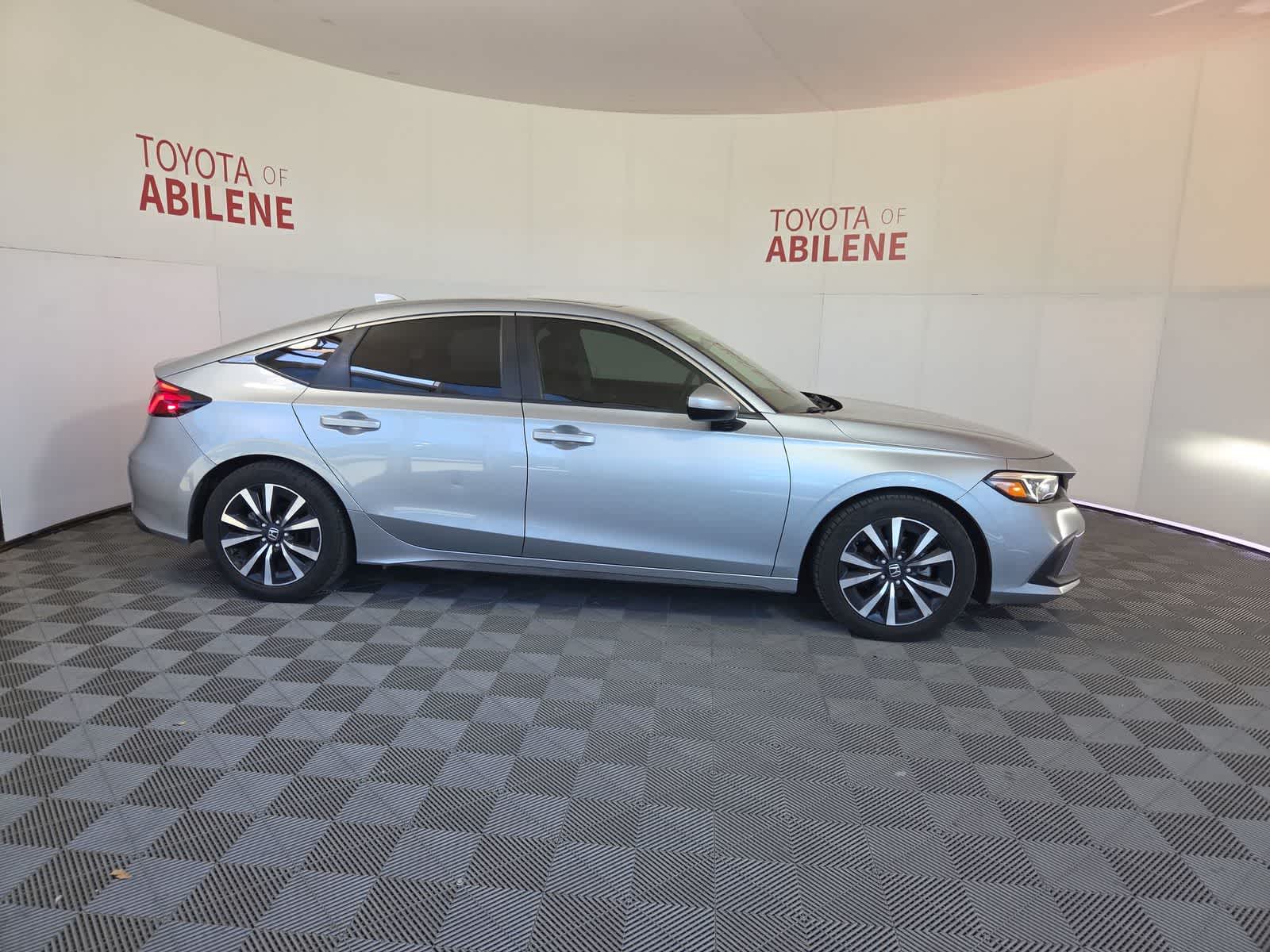 2023 Honda Civic Hatchback EX-L
