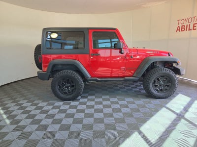 2017 Jeep Wrangler Willys Wheeler