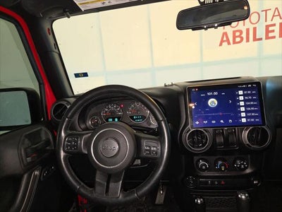 2017 Jeep Wrangler Willys Wheeler