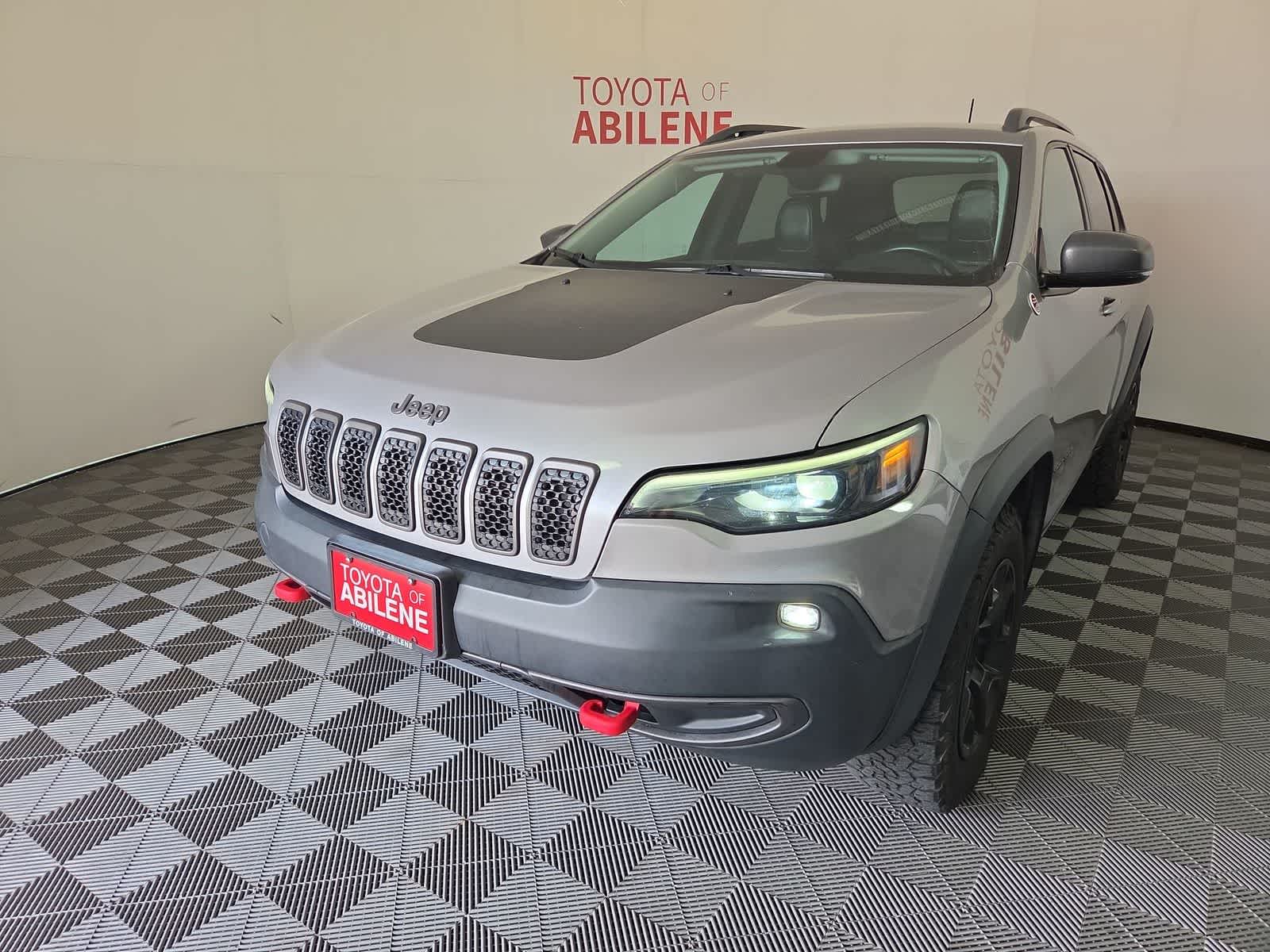 2019 Jeep Cherokee Trailhawk