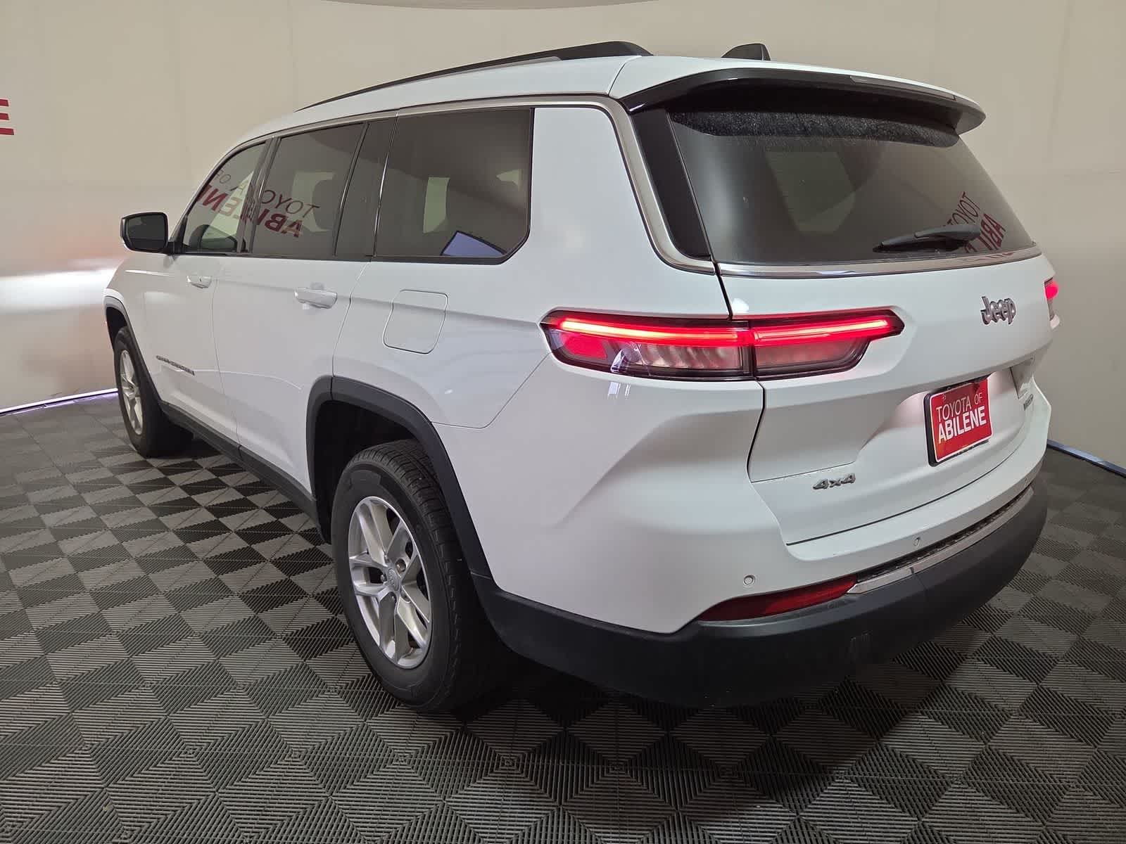 2023 Jeep Grand Cherokee L Laredo