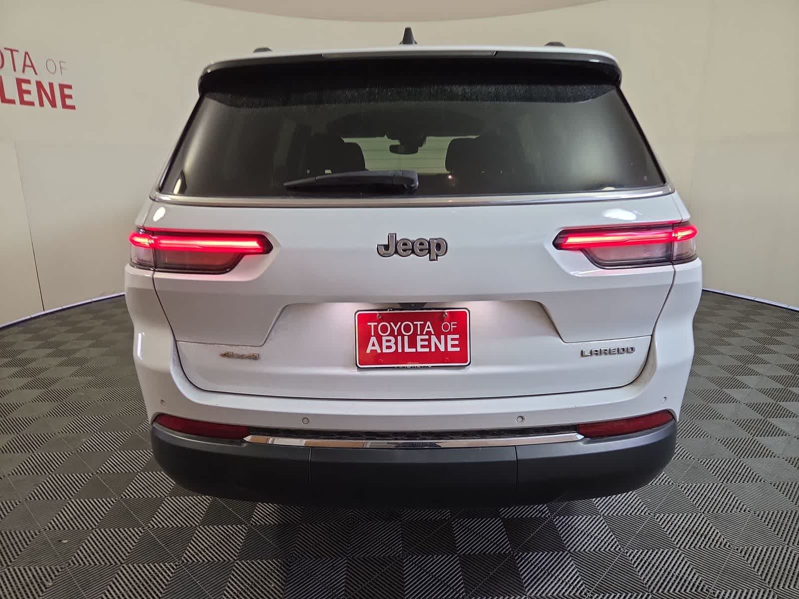 2023 Jeep Grand Cherokee L Laredo