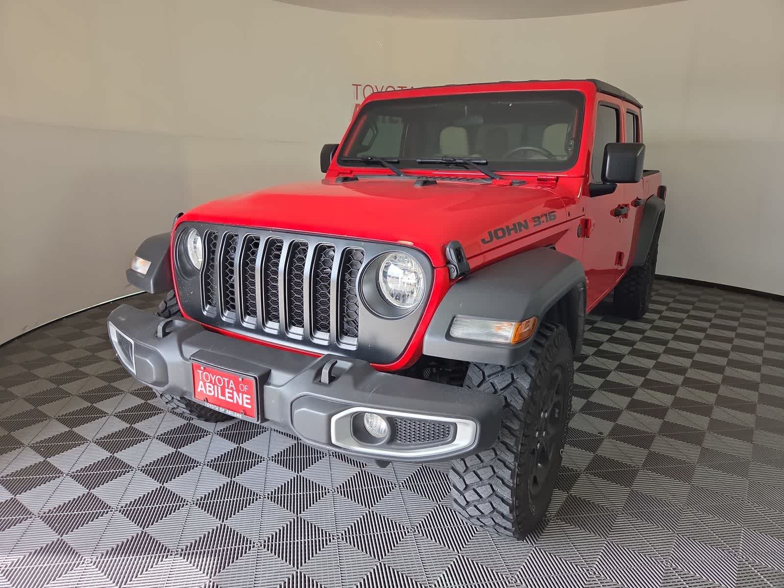 2023 Jeep Gladiator Sport's photo