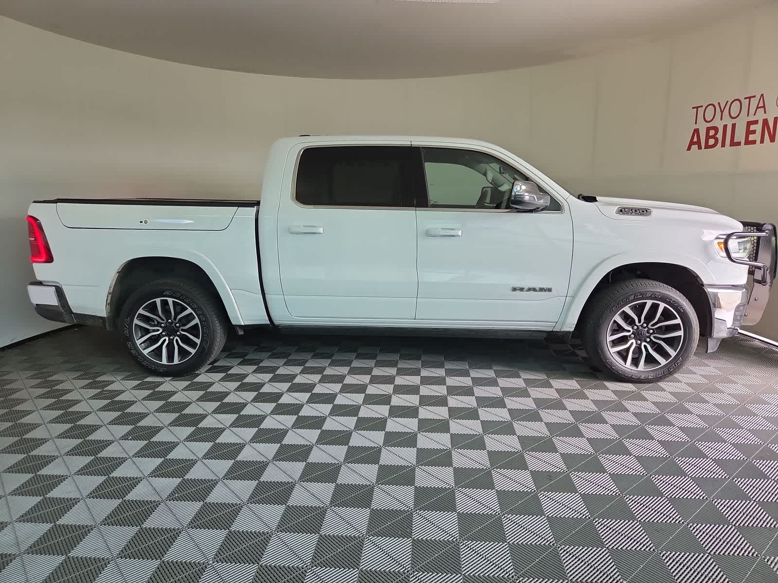 2025 RAM 1500 Longhorn