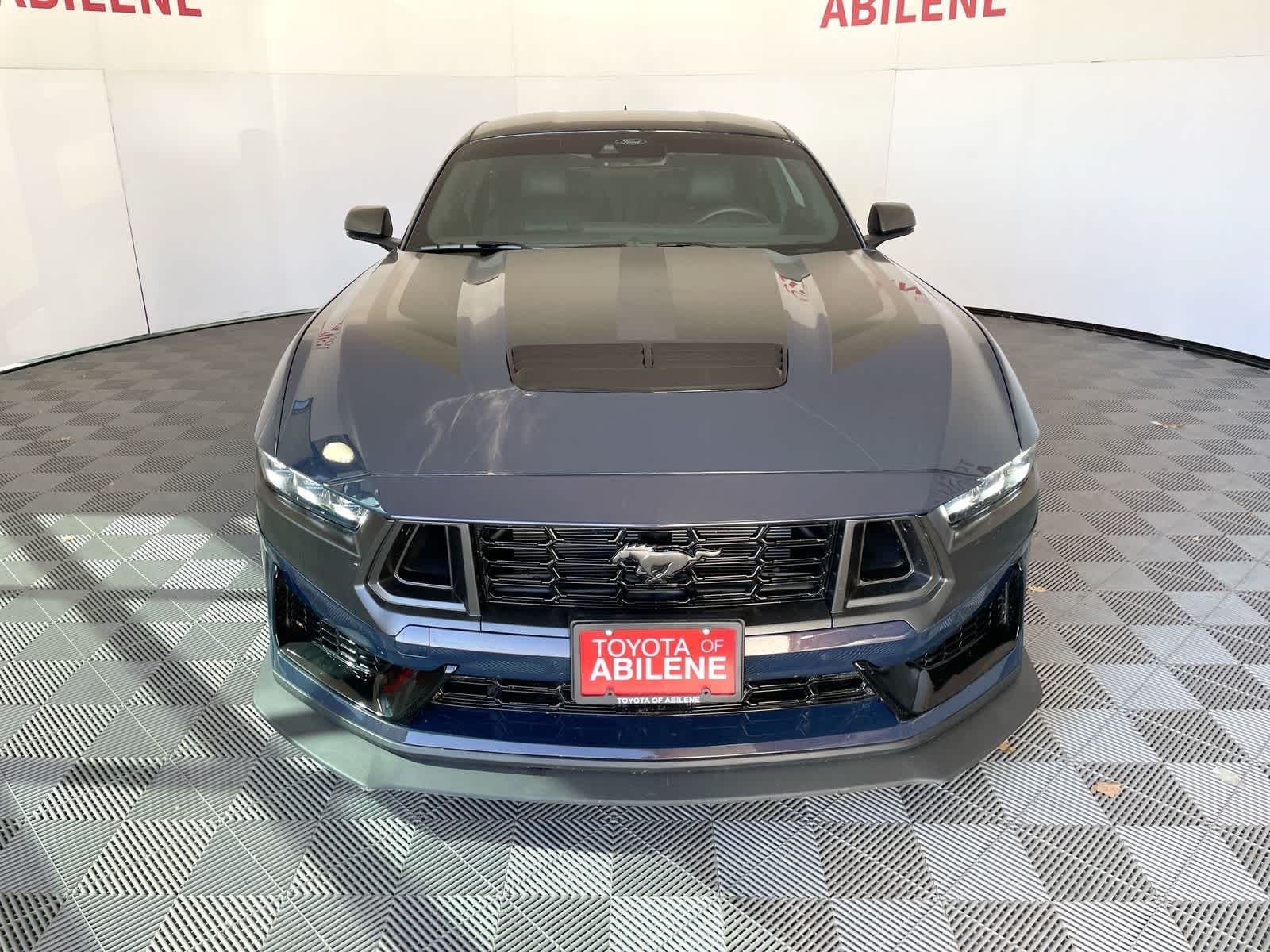 2024 Ford Mustang Dark Horse