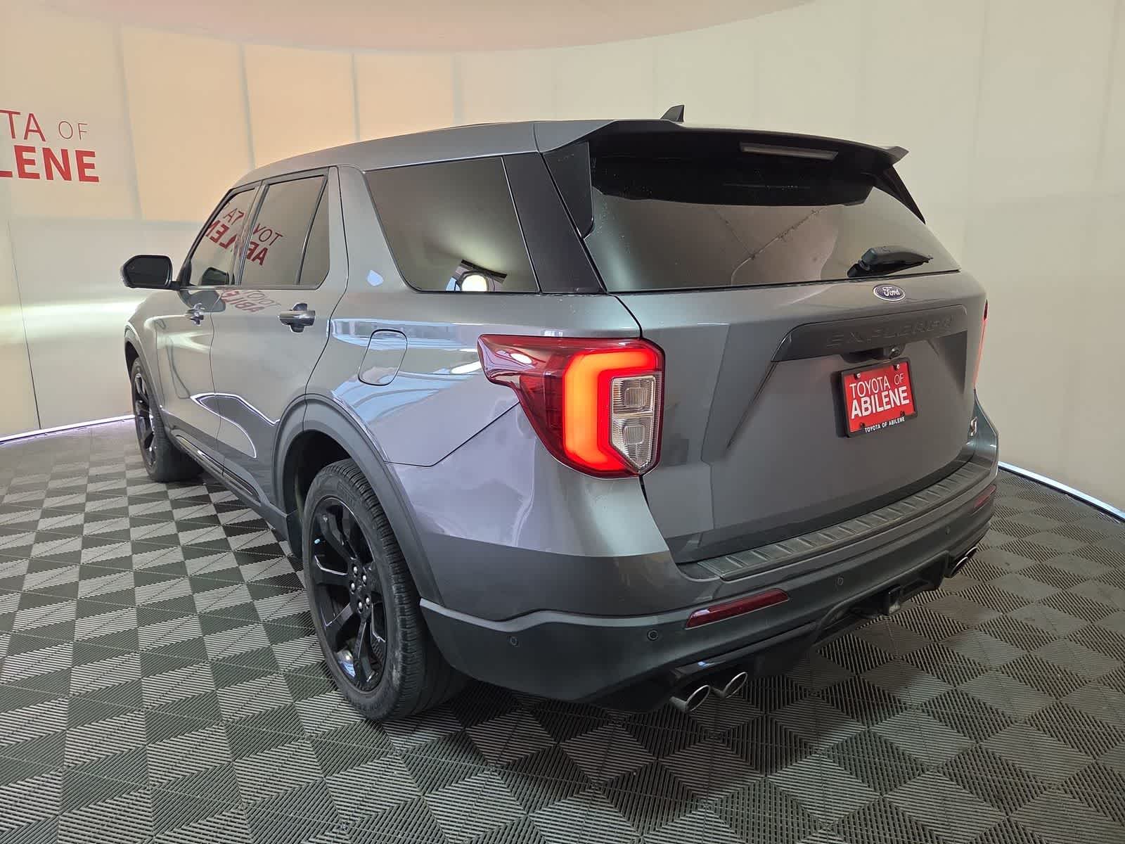 2021 Ford Explorer ST