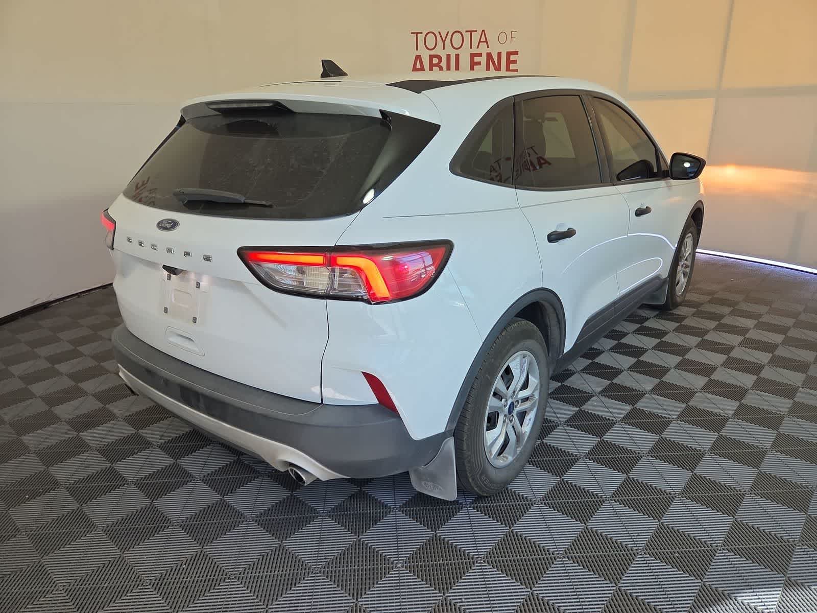 2022 Ford Escape S