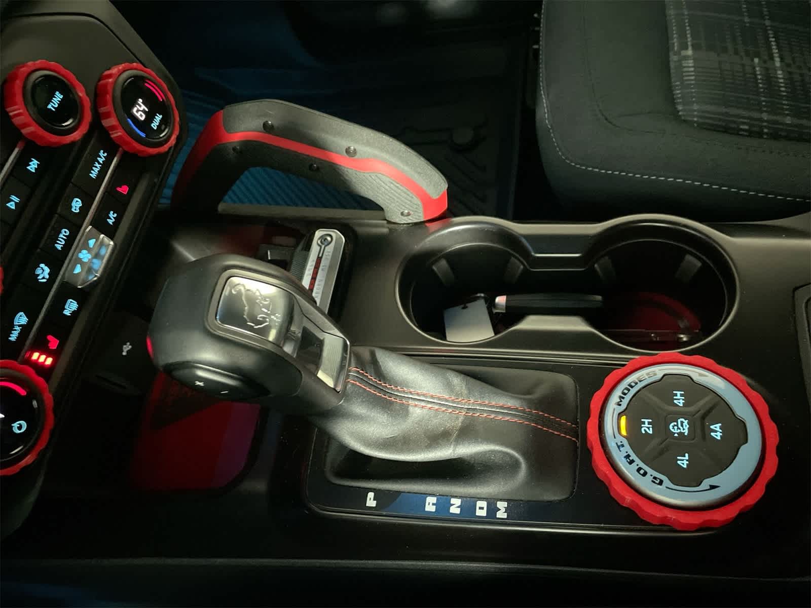 2024 Ford Bronco Heritage Edition