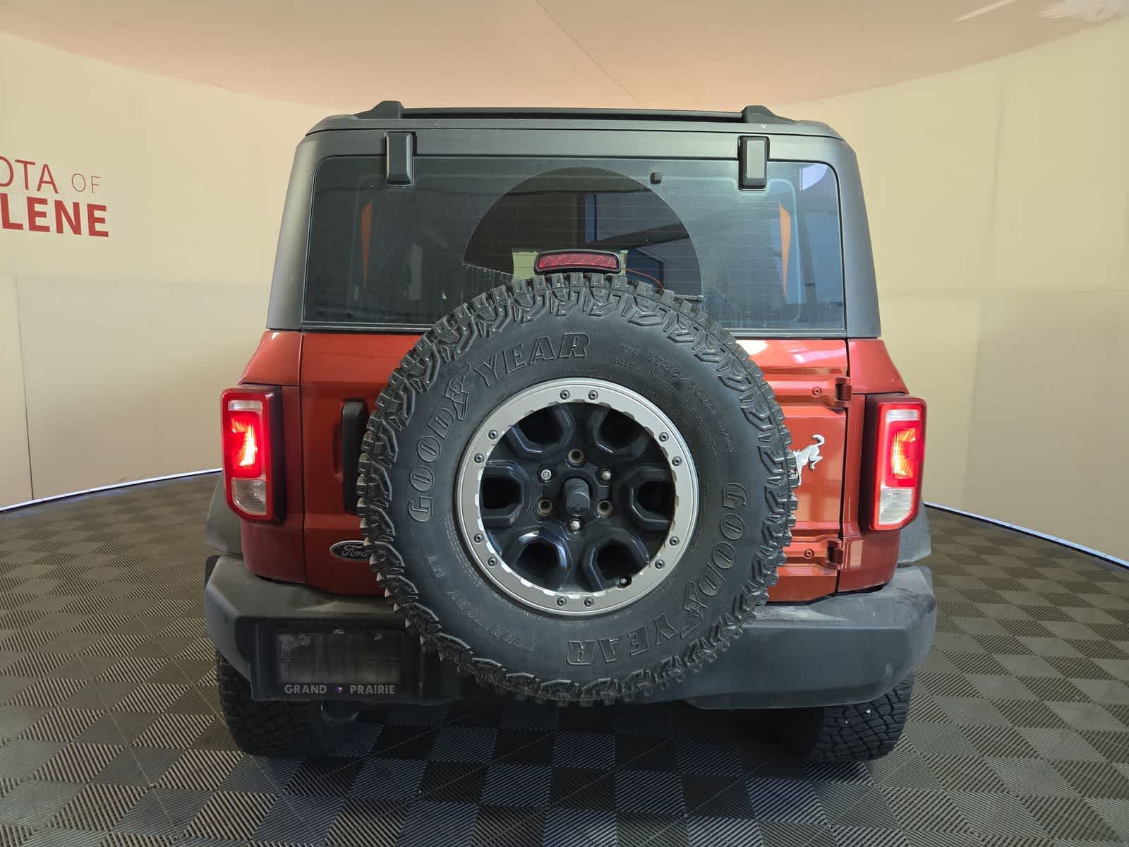 2023 Ford Bronco Base