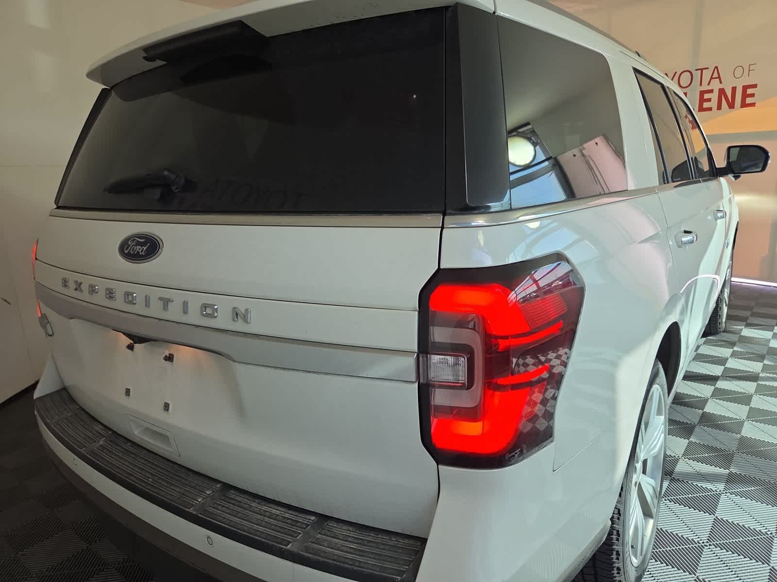 2022 Ford Expedition King Ranch
