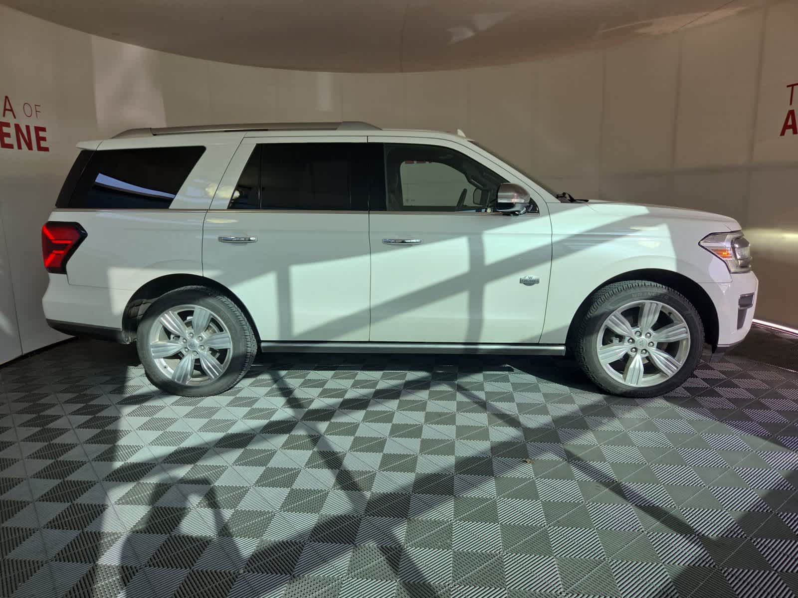 2022 Ford Expedition King Ranch
