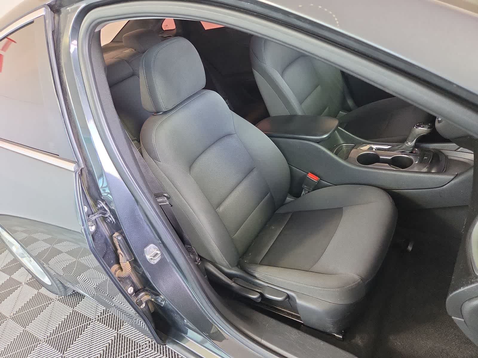 2018 Chevrolet Malibu LS