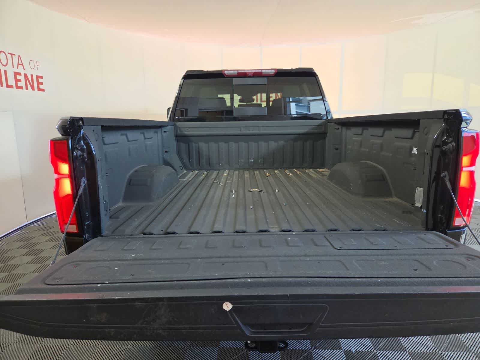 2024 Chevrolet Silverado 3500HD LTZ