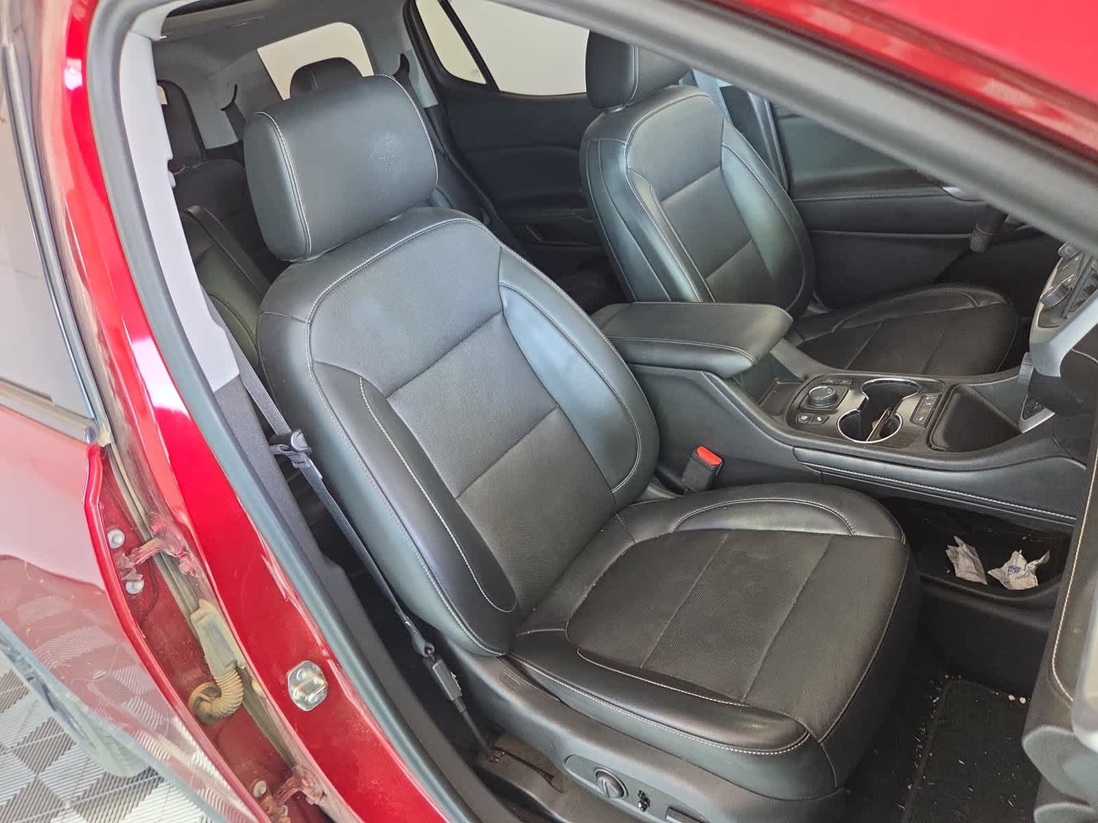 2022 GMC Acadia SLT