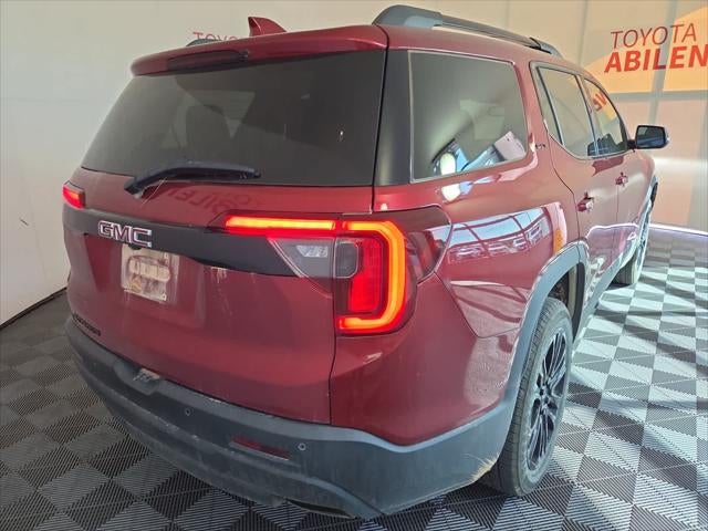 2022 GMC Acadia SLT
