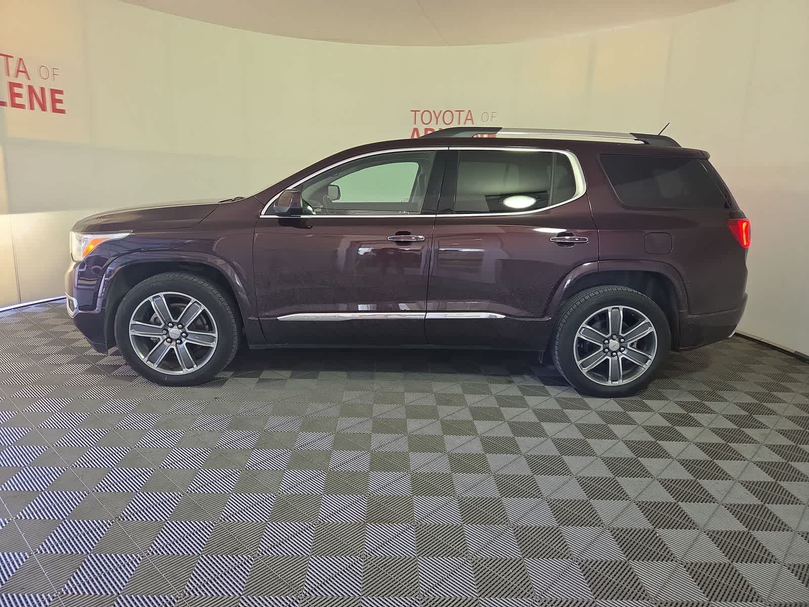 2017 GMC Acadia Denali