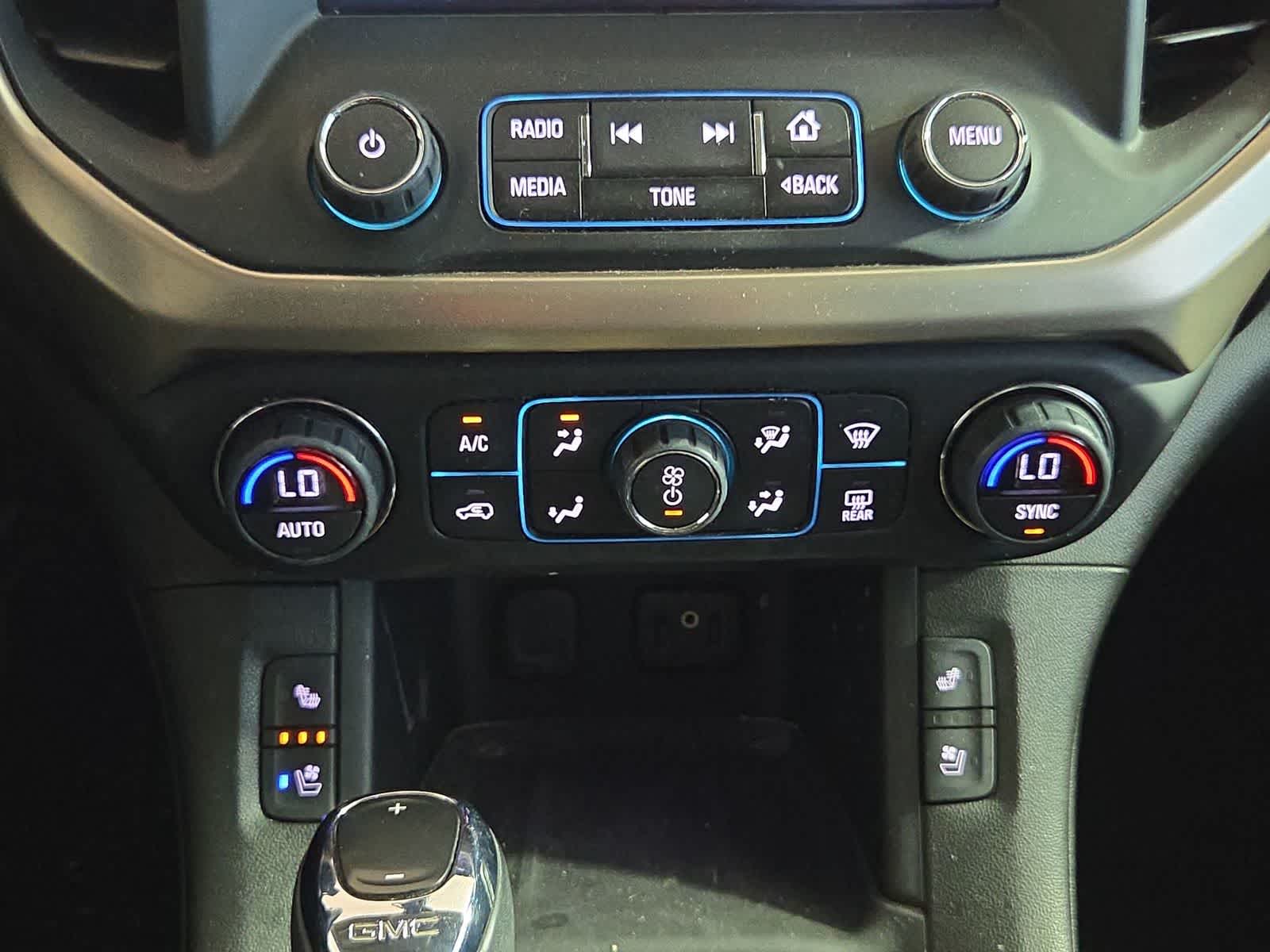 2017 GMC Acadia Denali