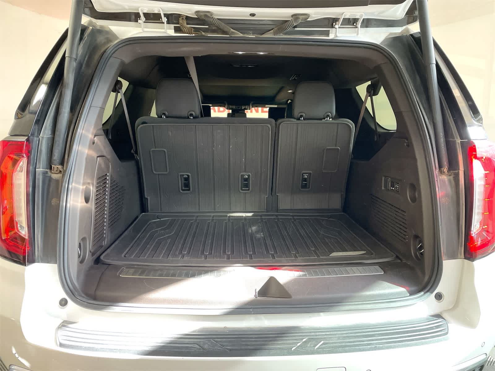 2023 GMC Yukon Denali Denali