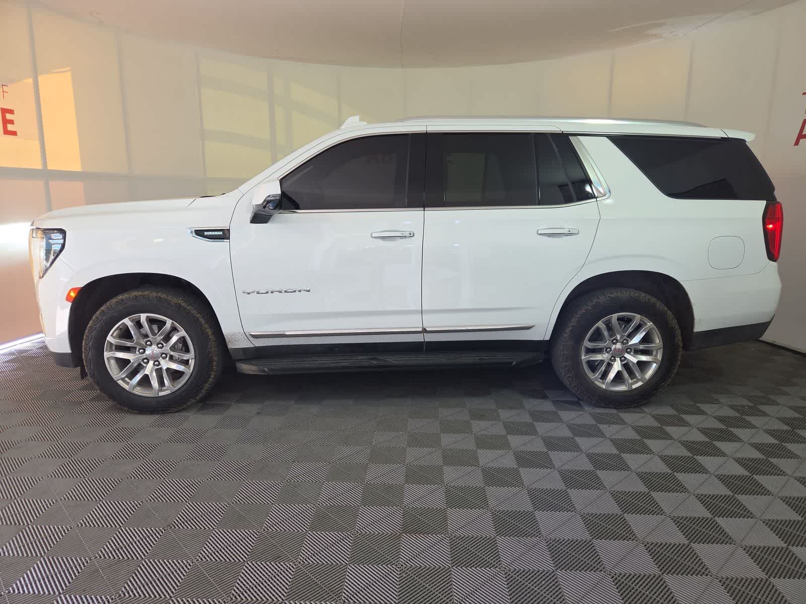2024 GMC Yukon SLT