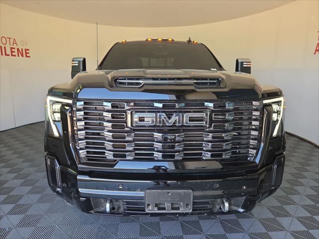 2025 GMC Sierra 2500HD Denali Ultimate