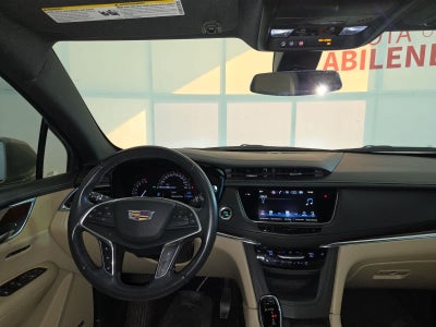 2017 Cadillac XT5 Luxury FWD