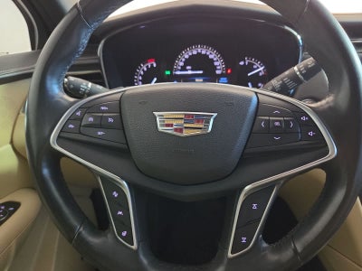 2017 Cadillac XT5 Luxury FWD