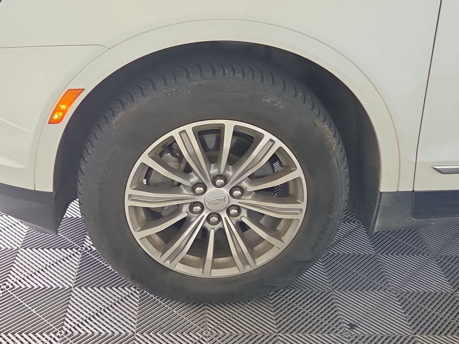 2019 Cadillac XT5 Luxury FWD