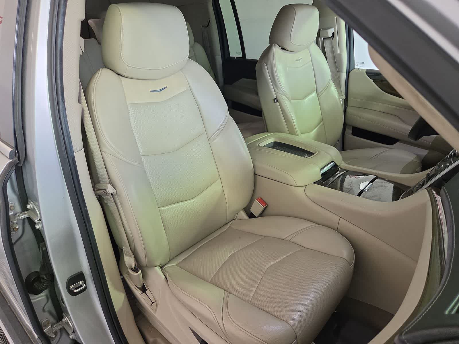 2019 Cadillac Escalade ESV Premium Luxury