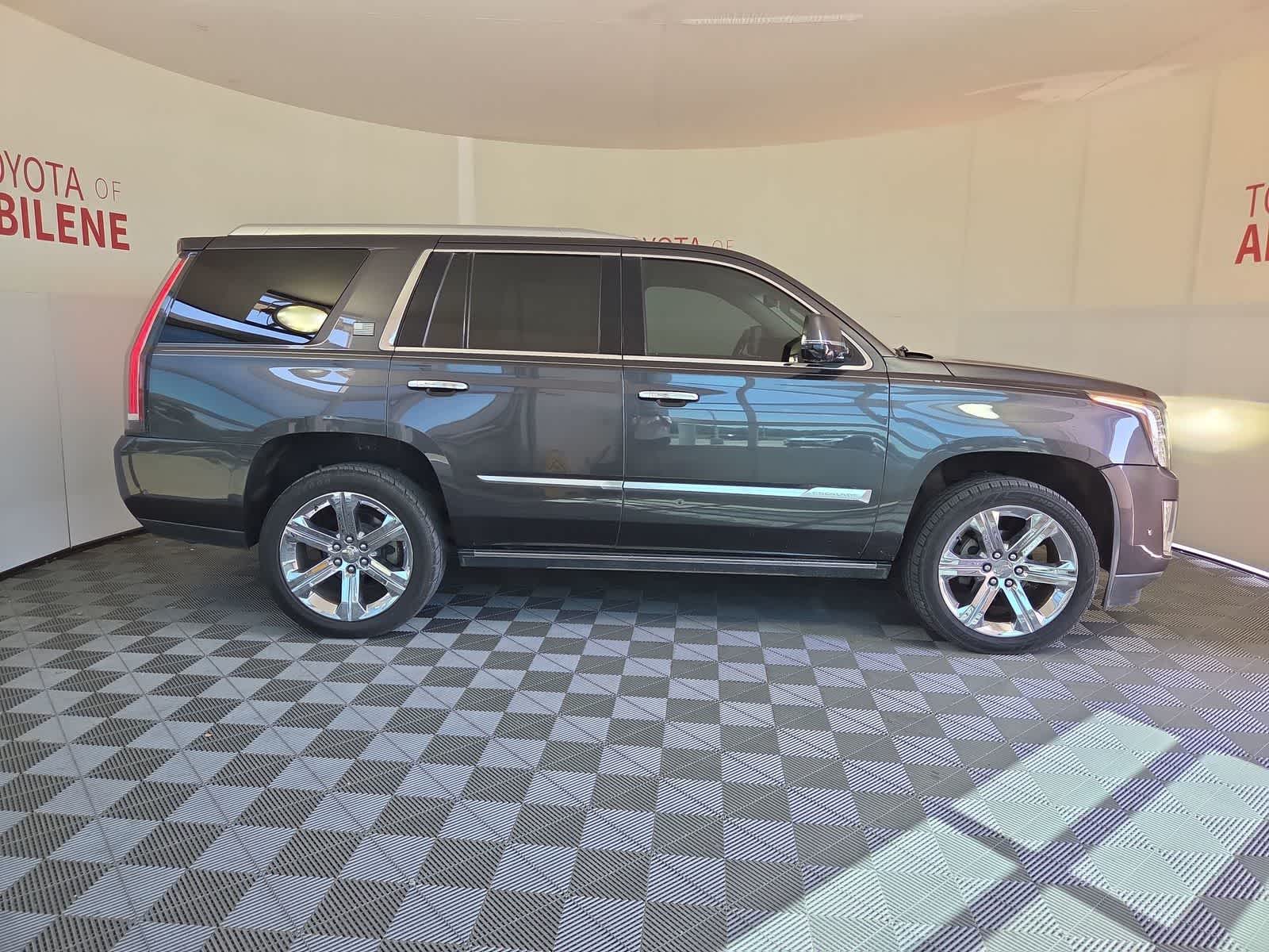 2018 Cadillac Escalade Premium Luxury