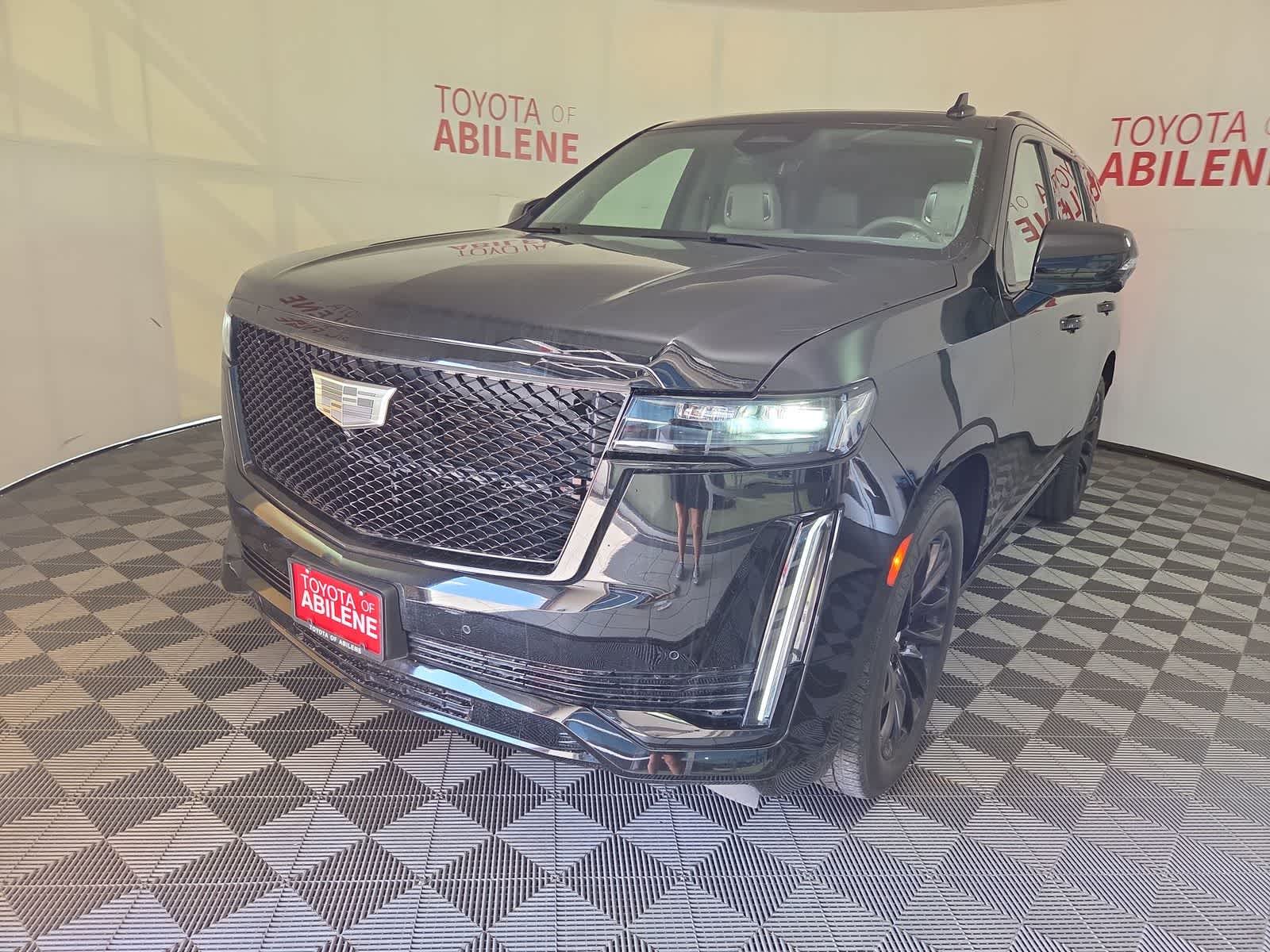2023 Cadillac Escalade 4WD Sport Platinum's photo