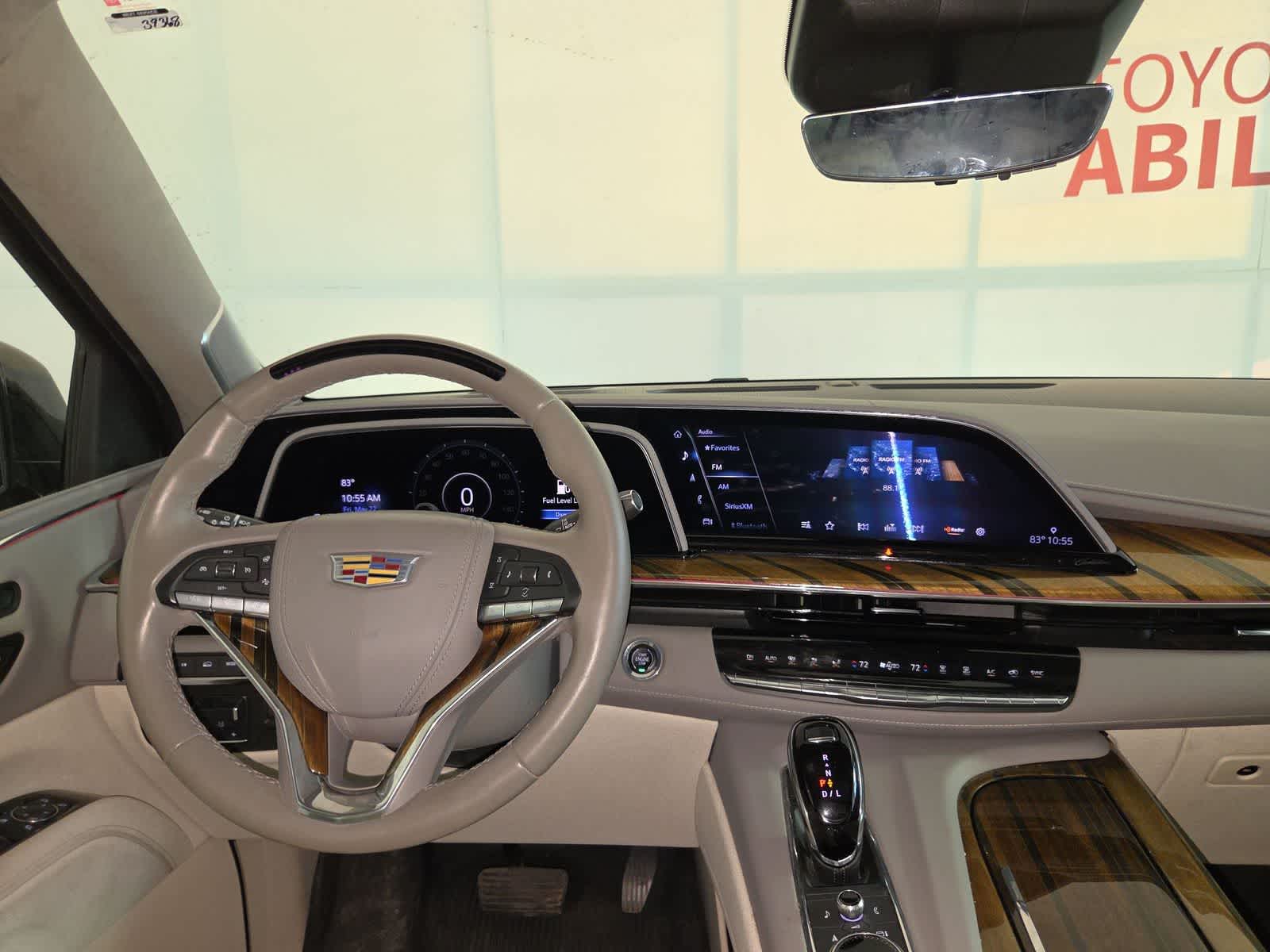 2023 Cadillac Escalade 4WD Sport Platinum