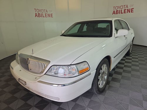 2007 Lincoln Town Car Signature Limited