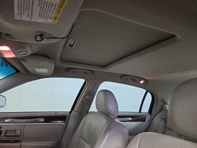 2007 Lincoln Town Car Signature Limited