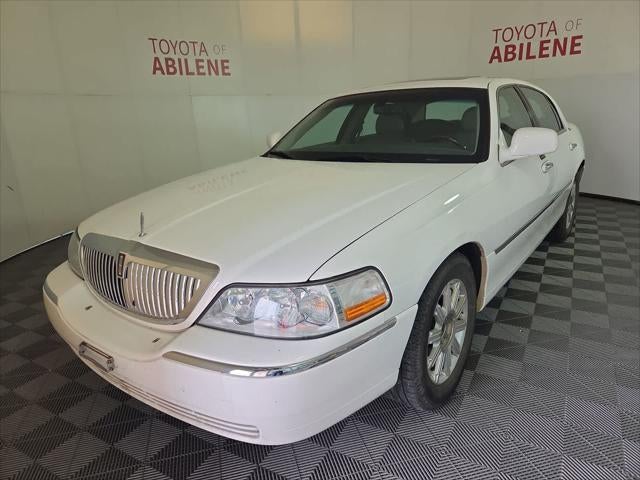 2007 Lincoln Town Car Signature Limited