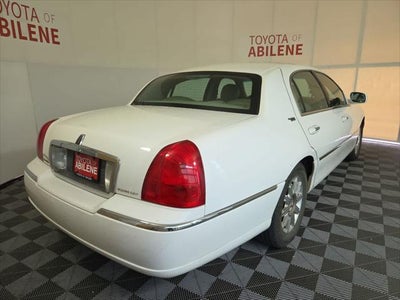 2007 Lincoln Town Car Signature Limited