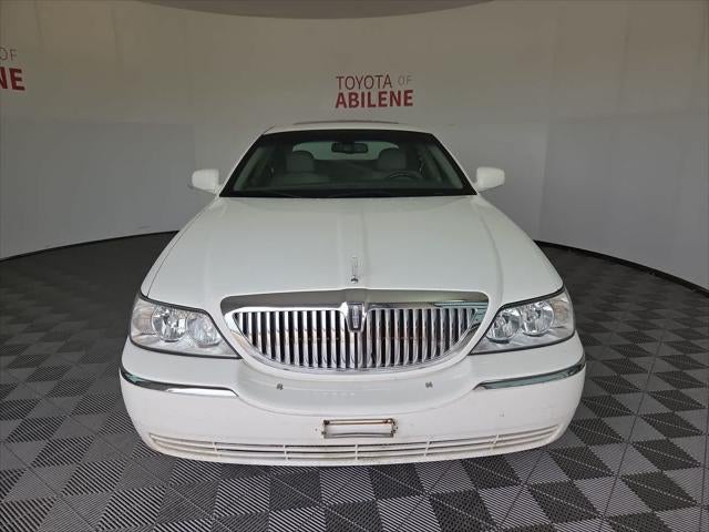 2007 Lincoln Town Car Signature Limited