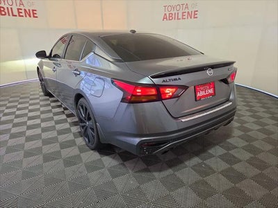 2022 Nissan Altima 2.5 SR