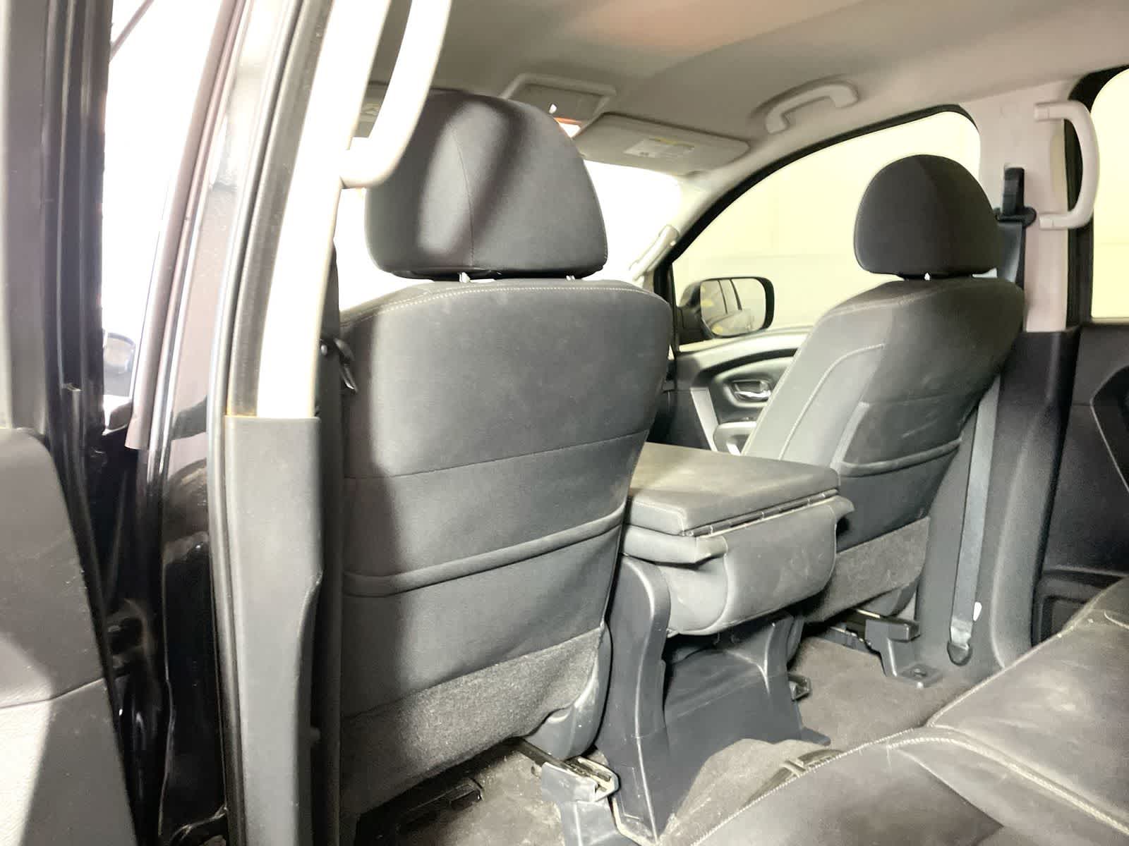 2019 Nissan Titan SV