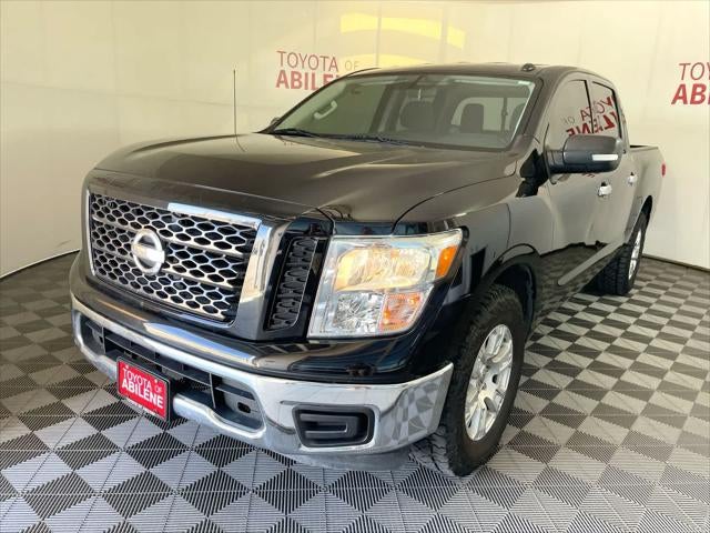 2019 Nissan Titan SV