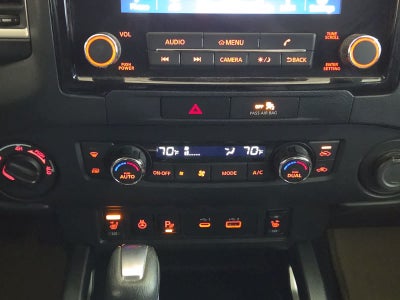 2022 Nissan Frontier SV