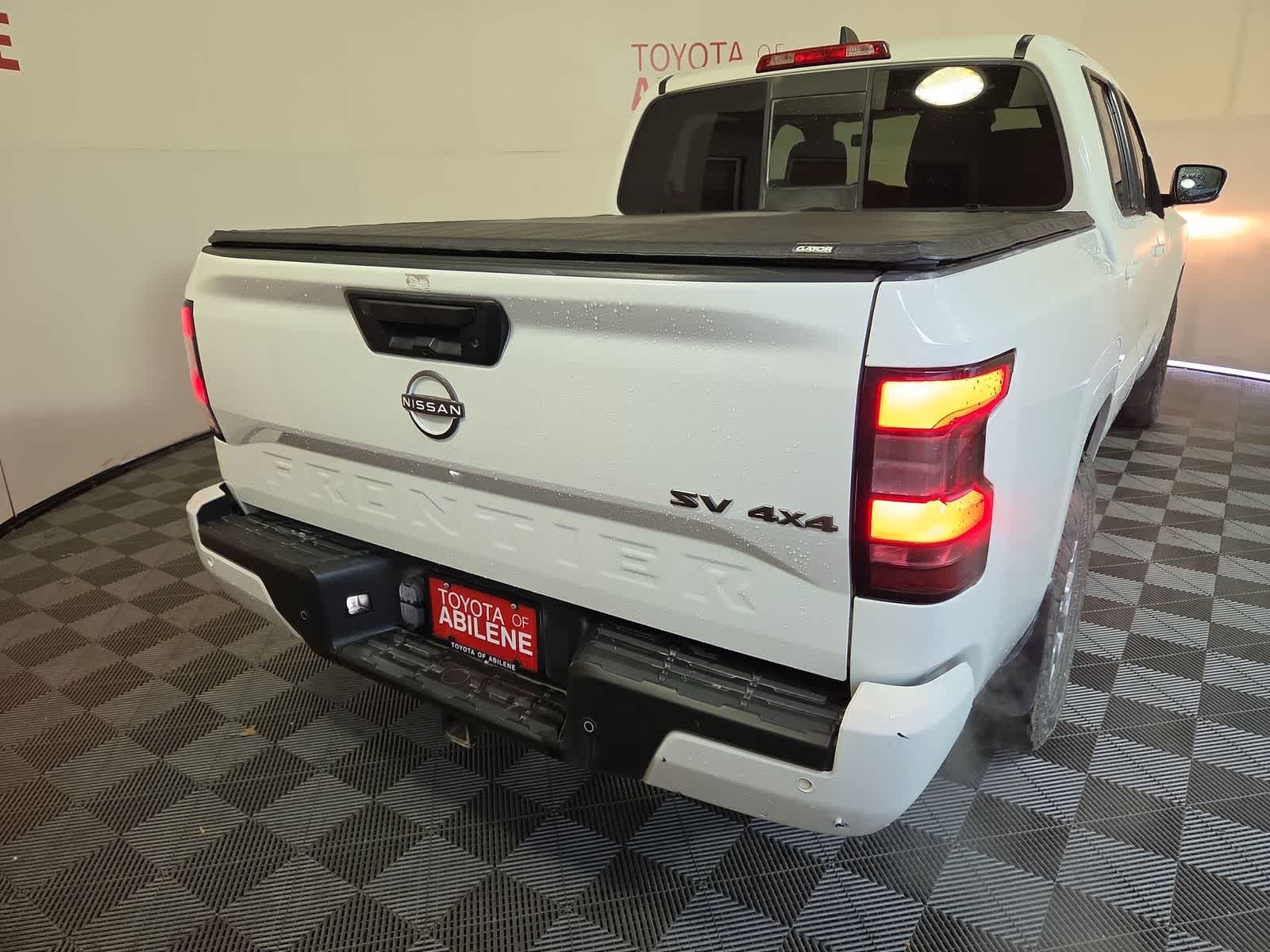 2022 Nissan Frontier SV