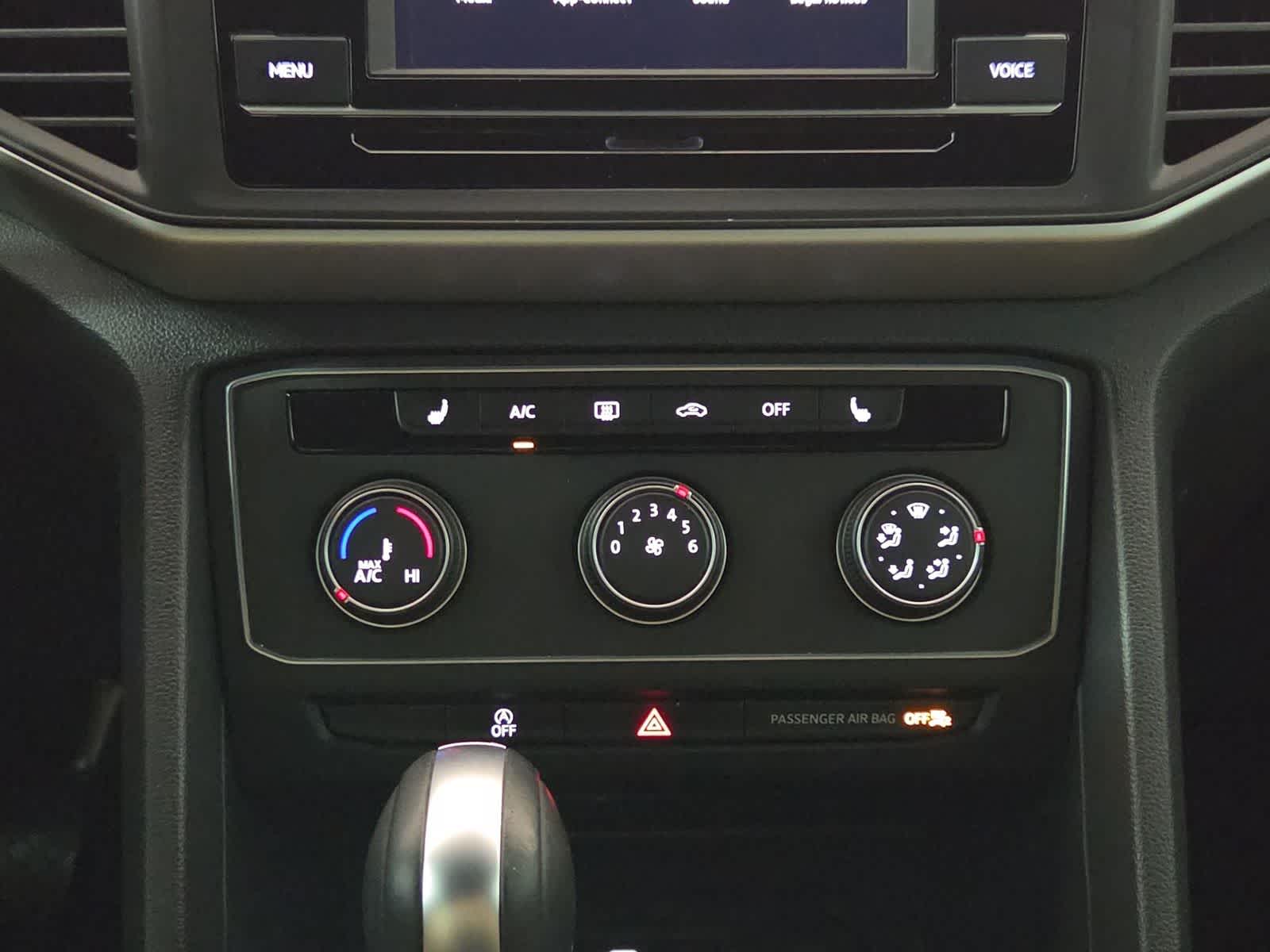 2023 Volkswagen Atlas Cross Sport 2.0T SE