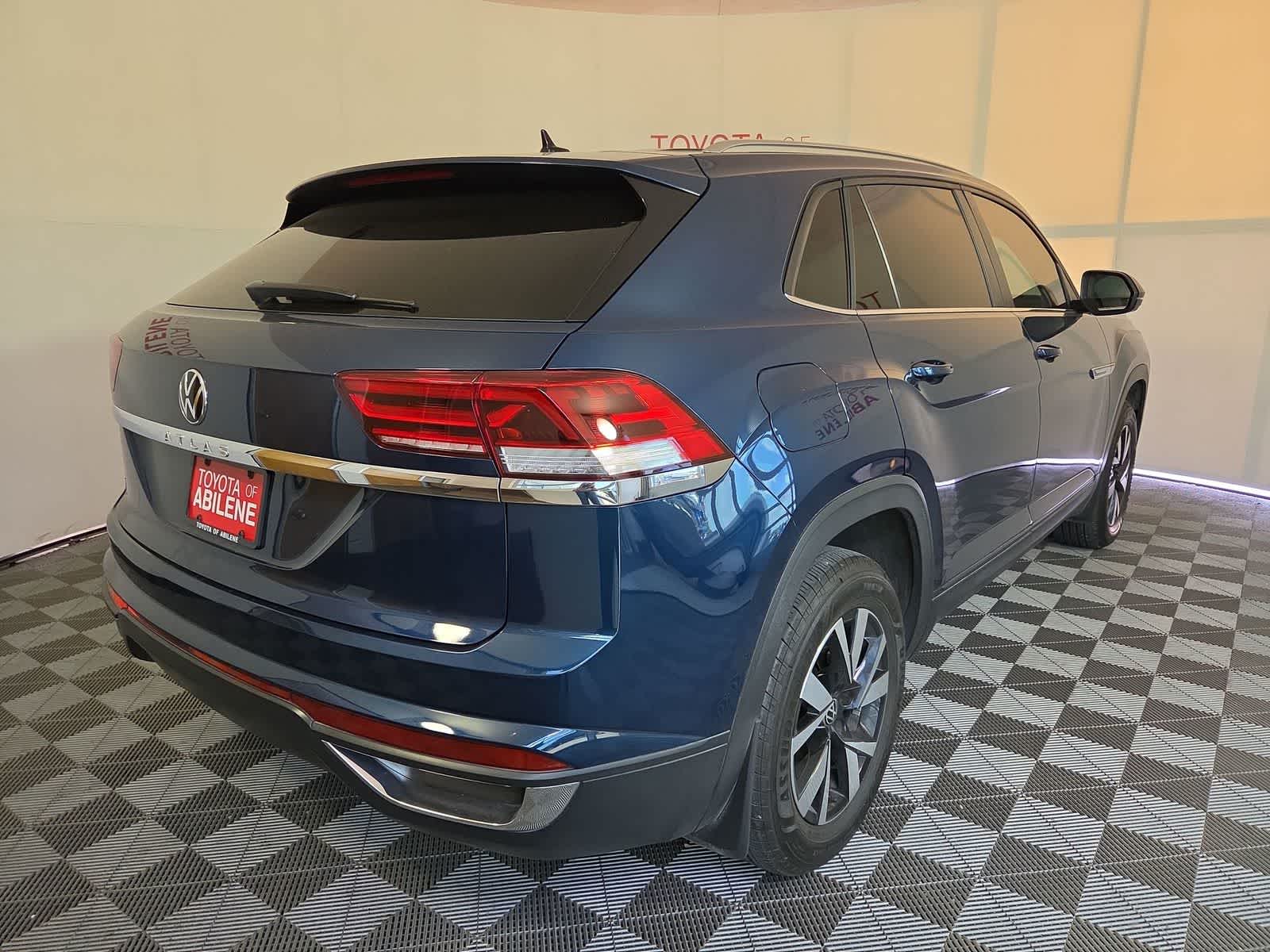 2023 Volkswagen Atlas Cross Sport 2.0T SE