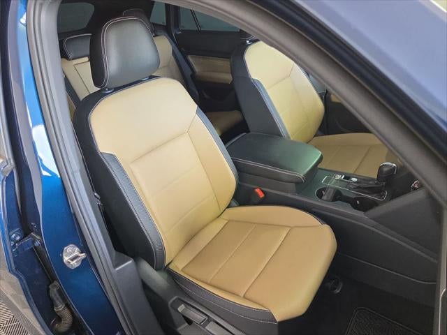 2023 Volkswagen Atlas Cross Sport 2.0T SE