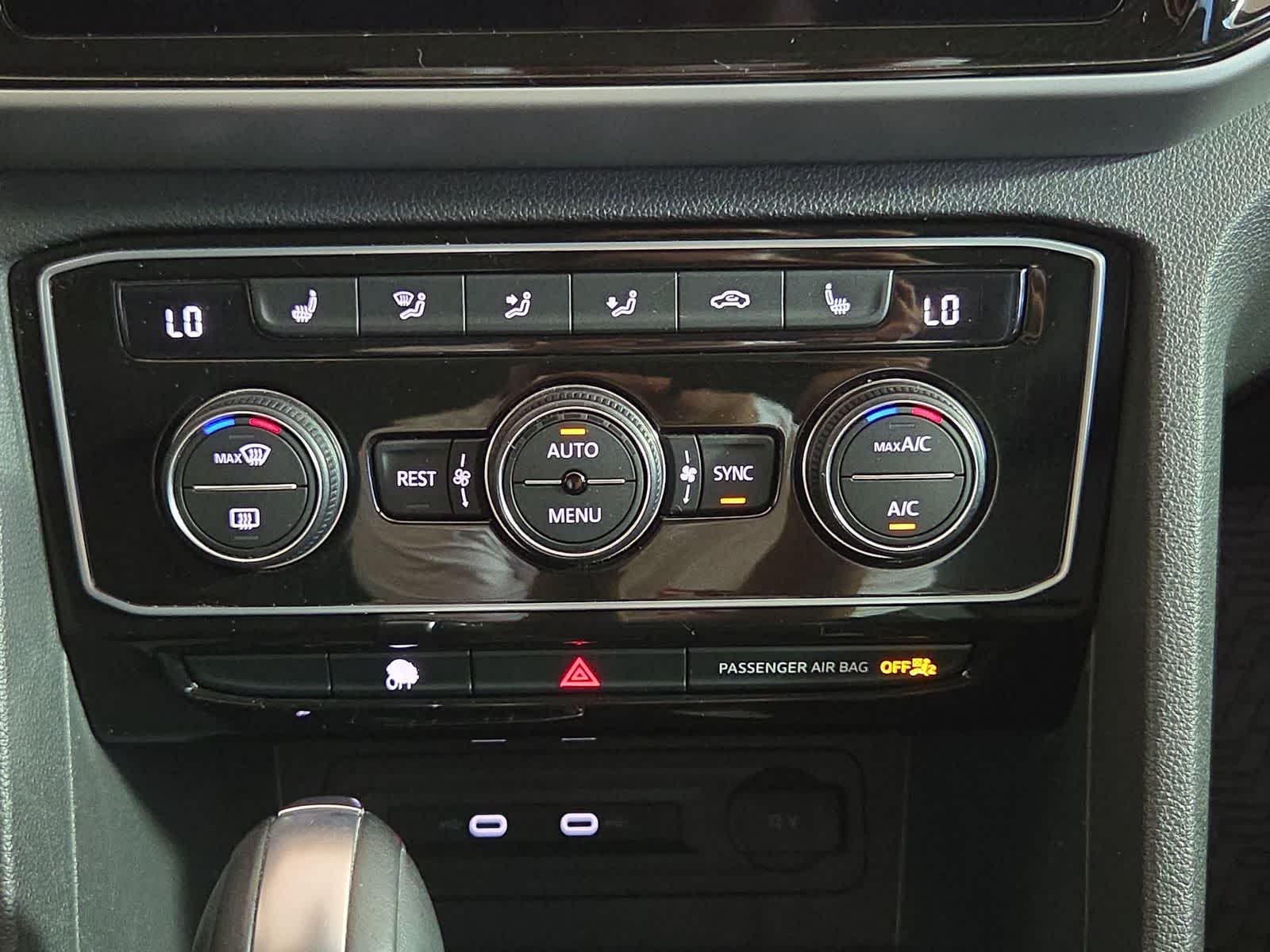 2022 Volkswagen Atlas 3.6L V6 SE w/Technology