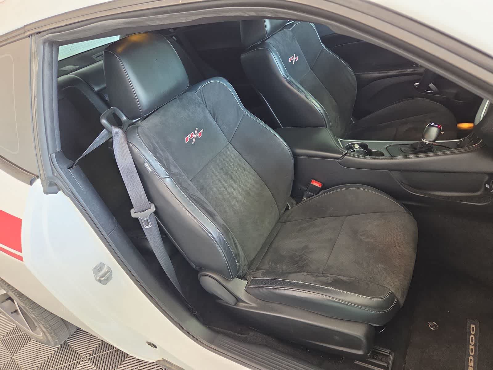 2015 Dodge Challenger R/T Plus