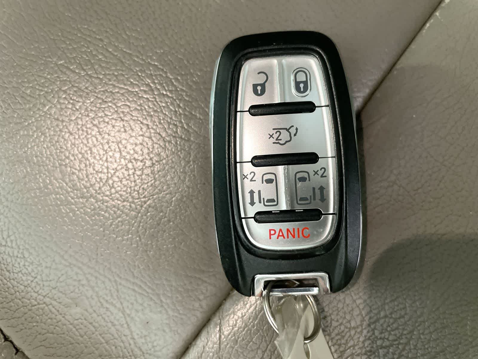 2017 Chrysler Pacifica Touring