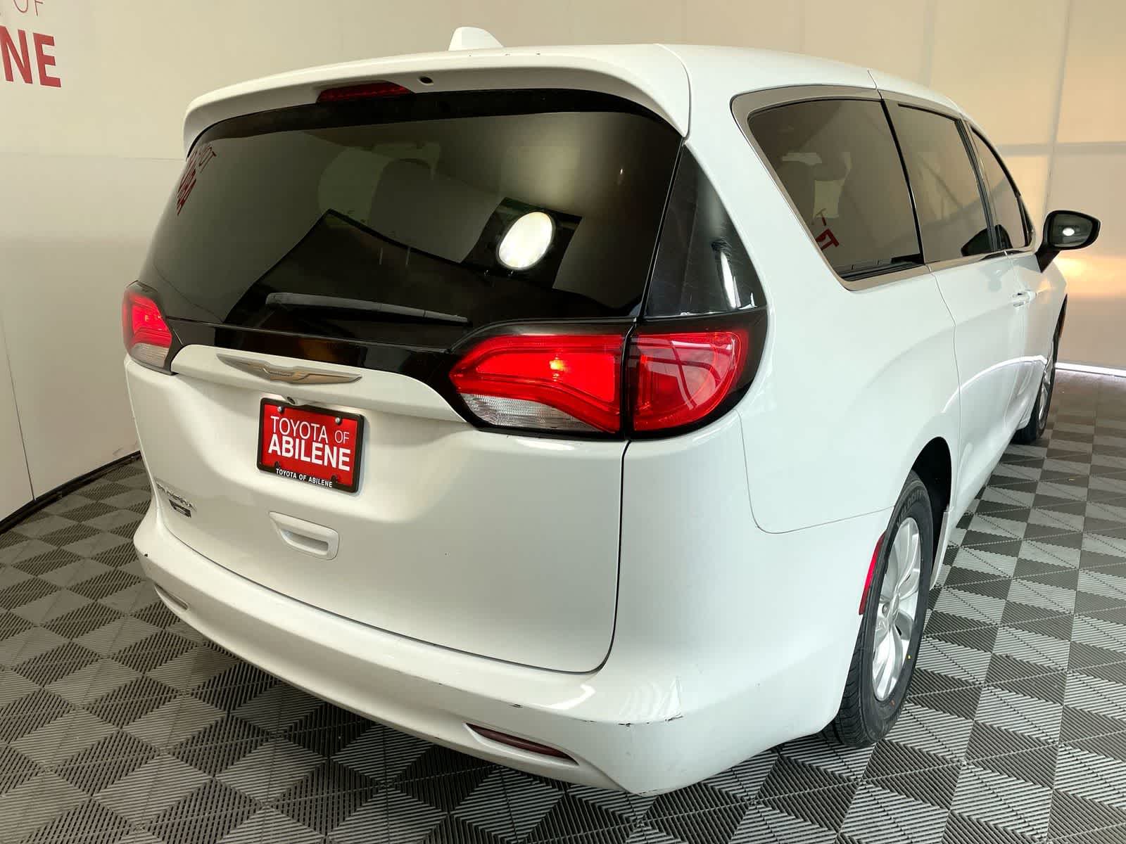 2017 Chrysler Pacifica Touring